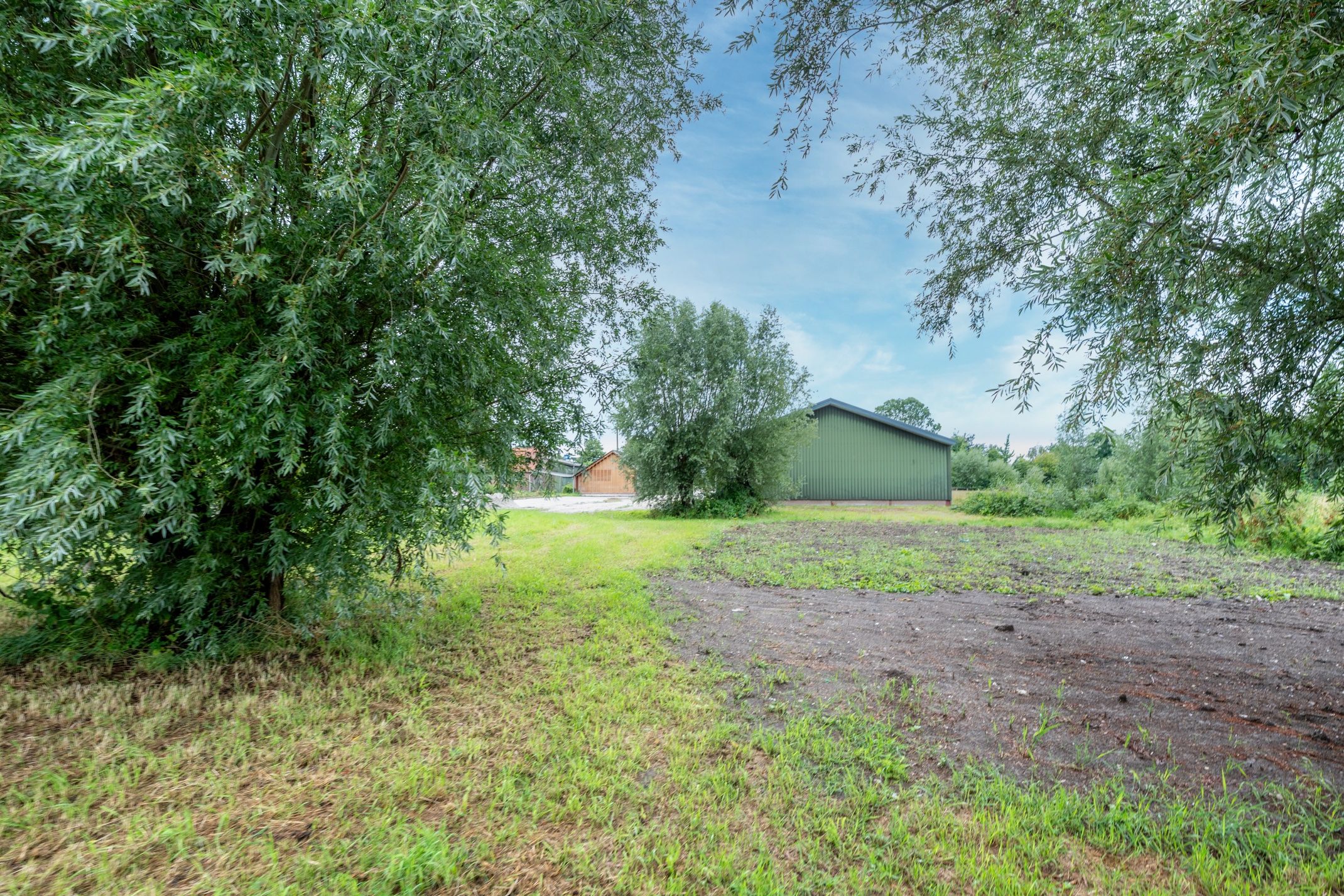 Unique Farmstead Opportunity with Renovation Permits for Two Homes near Utrecht — 36