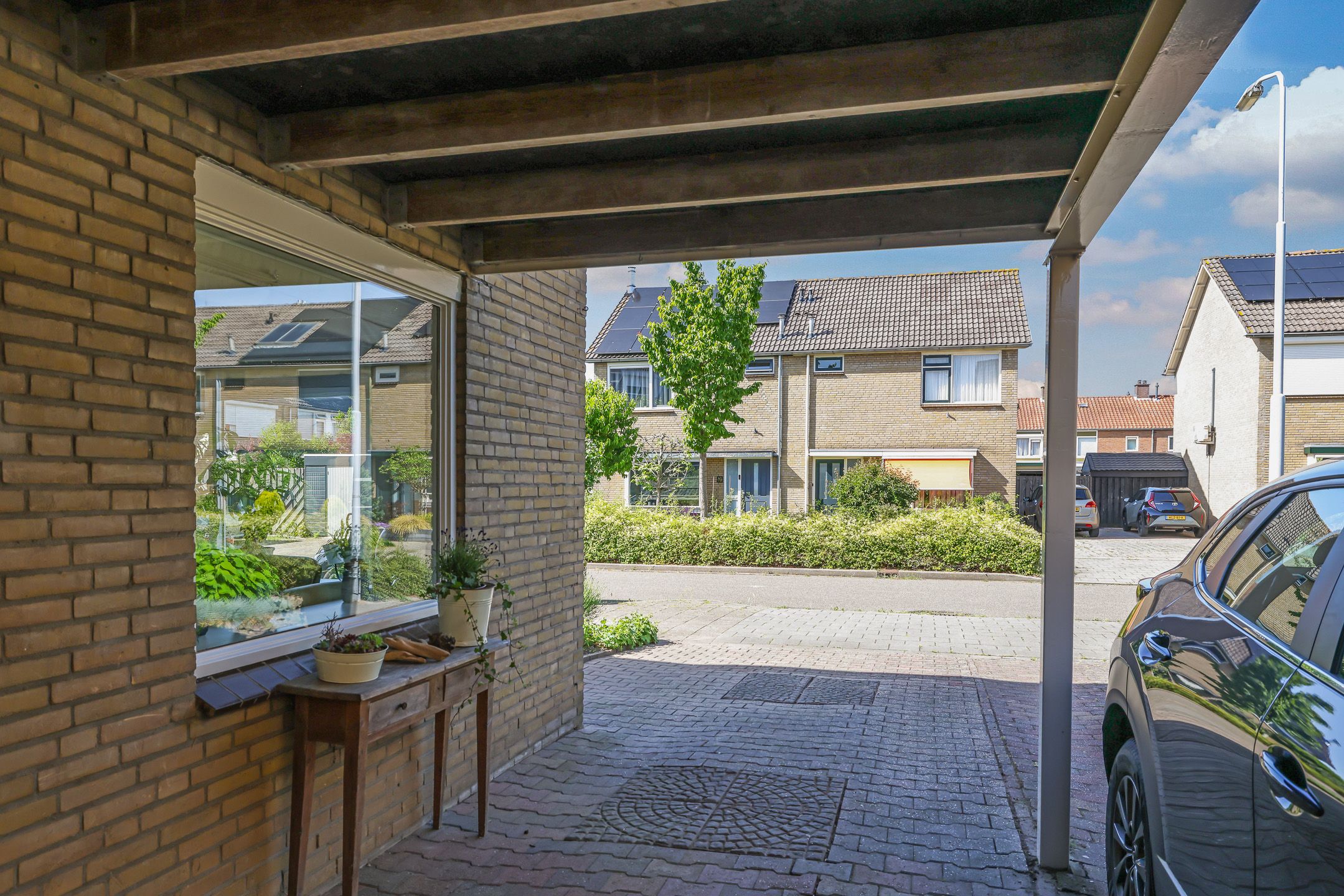 Spacious Corner Family Home with 5 Bedrooms, Carport and Sunny South-Facing Garden in Heteren — 63