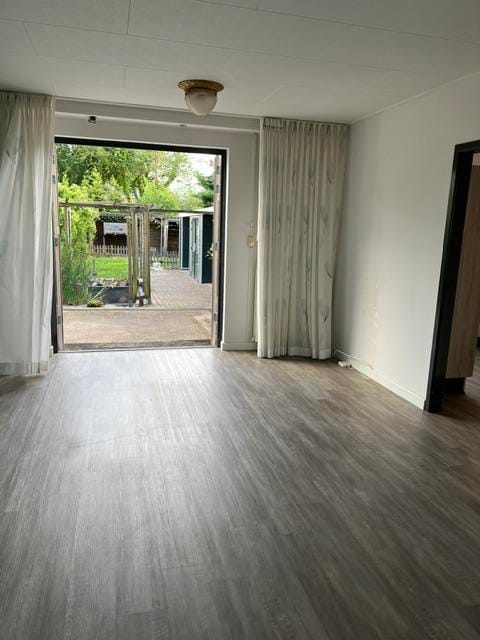 Well-Maintained Semi-Detached Home with Deep South-Facing Garden and Open Views in Wijdenes — 14