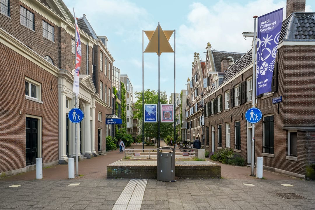 Photo 16 of Nieuwe Amstelstraat 57