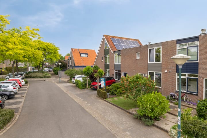 Foto 3 van Ganzerikveld 31