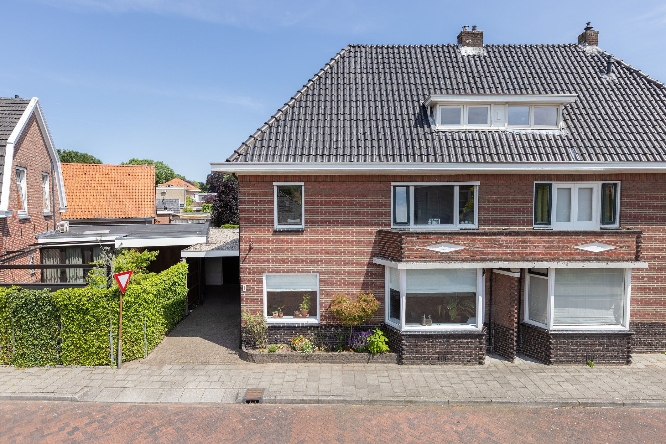 Characterful Semi-Detached Home with Garage and Energy Label B in Groenlo — 48