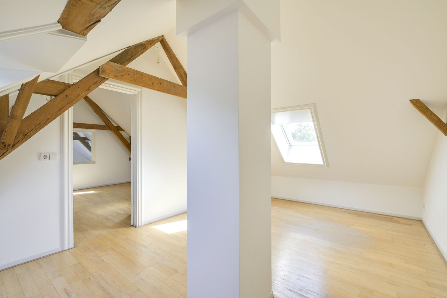 Unique Monumental Farmhouse Estate with NSW Status near Amsterdam and Utrecht — 35