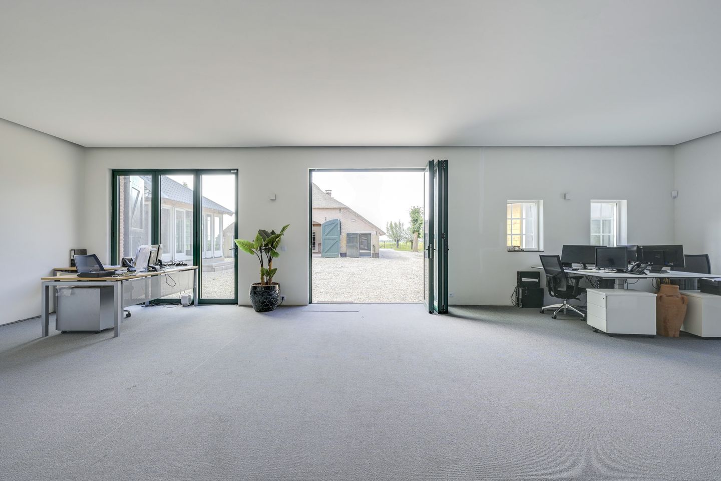 Unique Monumental Farmhouse Estate with NSW Status near Amsterdam and Utrecht — 80