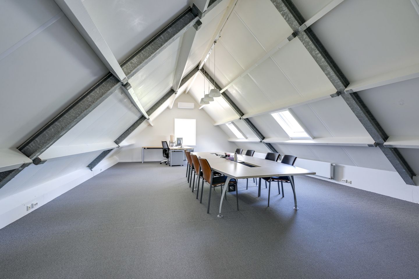 Unique Monumental Farmhouse Estate with NSW Status near Amsterdam and Utrecht — 95