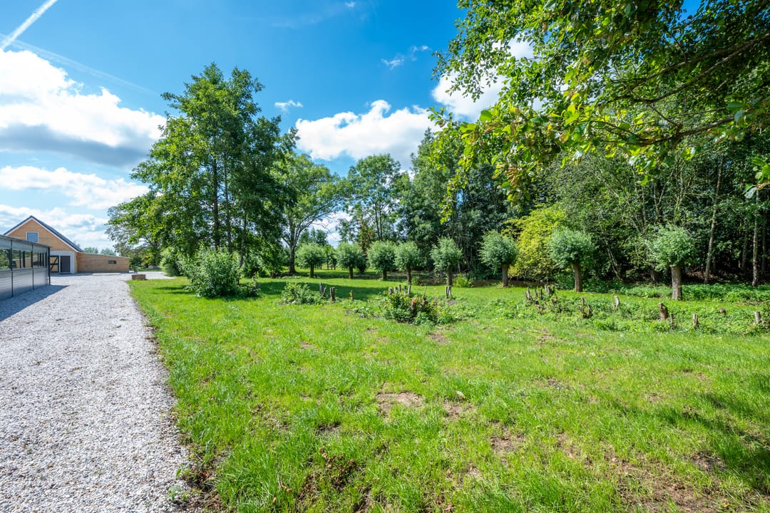 Unique Monumental Farmhouse Estate with NSW Status near Amsterdam and Utrecht — 112