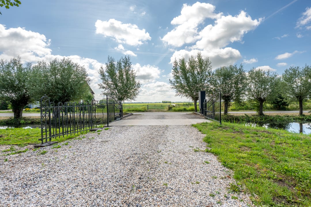 Unique Monumental Farmhouse Estate with NSW Status near Amsterdam and Utrecht — 41