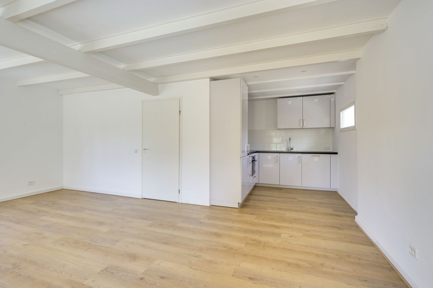 Unique Monumental Farmhouse Estate with NSW Status near Amsterdam and Utrecht — 59