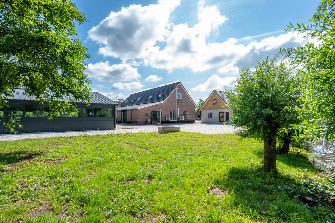 Unique Monumental Farmhouse Estate with NSW Status near Amsterdam and Utrecht — 97