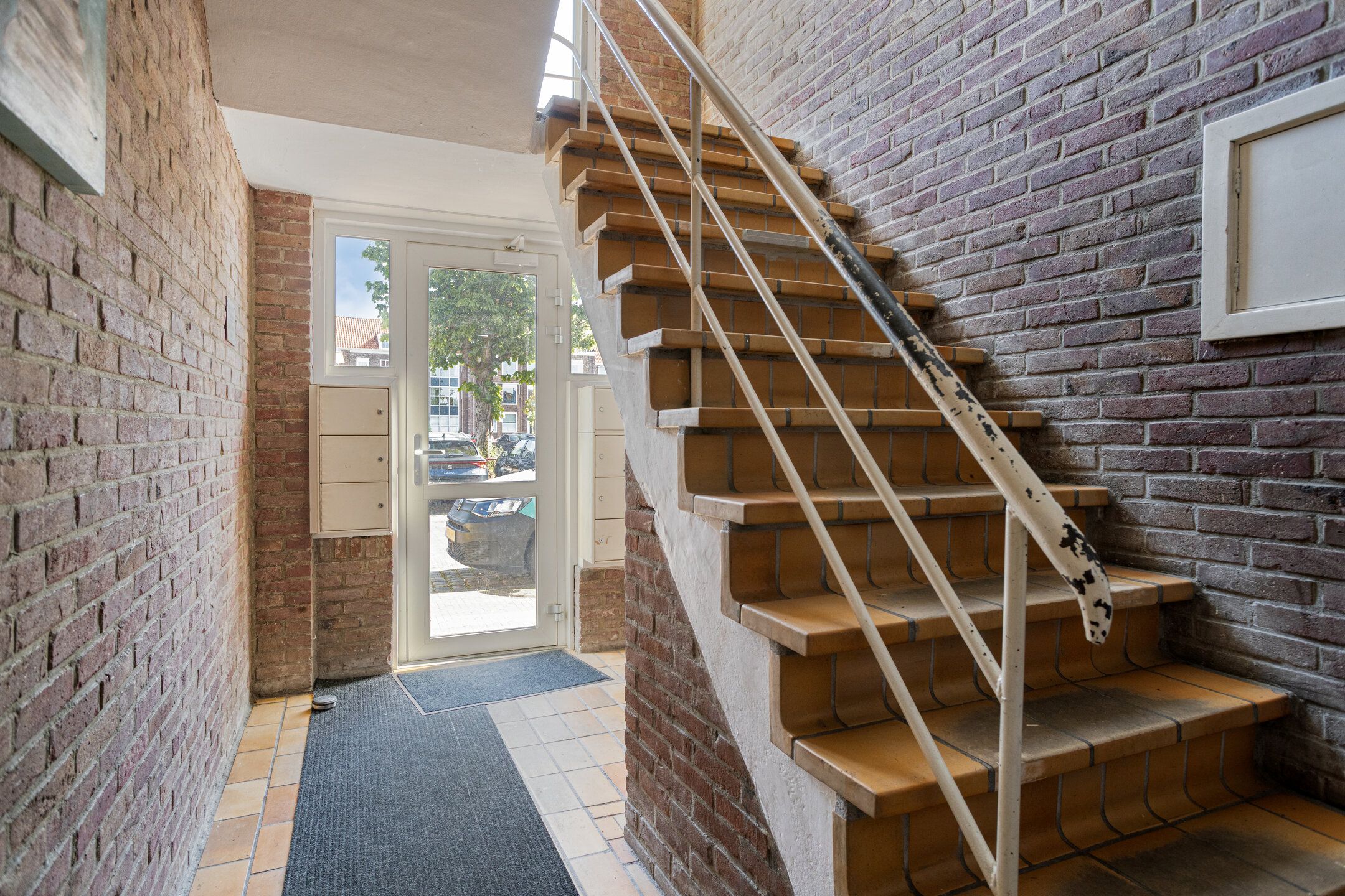 Top Floor Apartment with Balcony and Expansion Potential in Historic Middelburg Center — 21