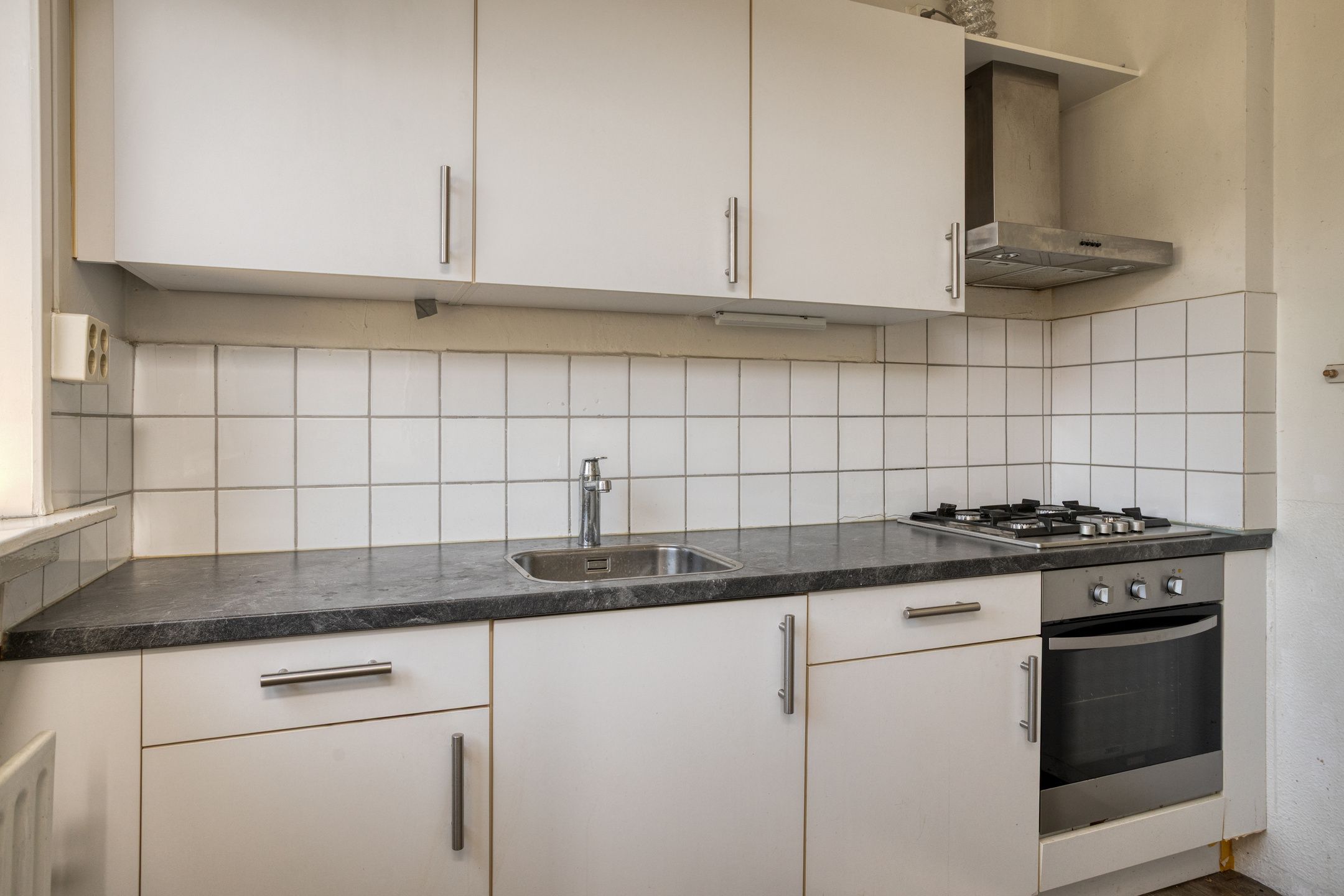 Top Floor Apartment with Balcony and Expansion Potential in Historic Middelburg Center — 9