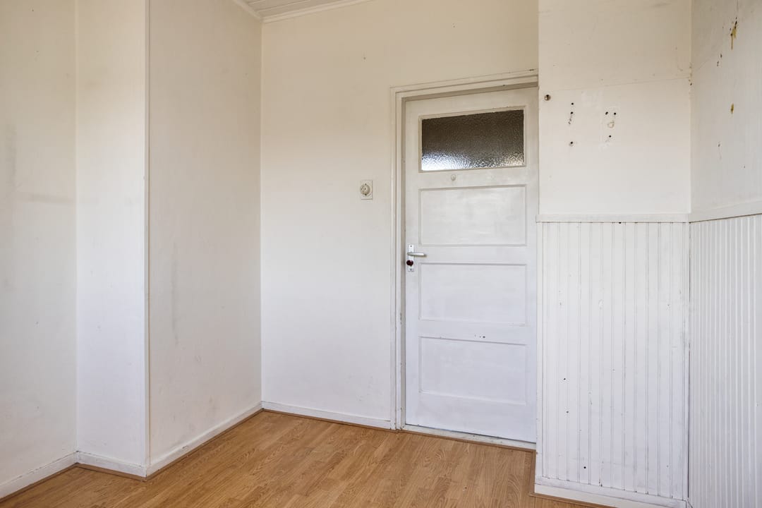 Top Floor Apartment with Balcony and Expansion Potential in Historic Middelburg Center — 16