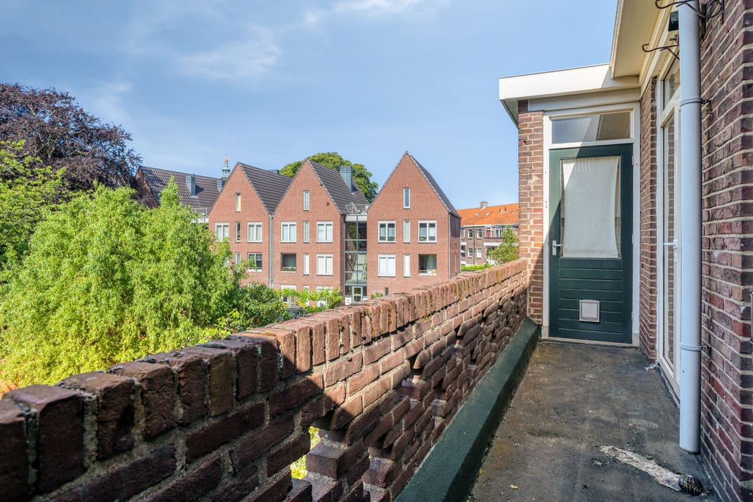 Top Floor Apartment with Balcony and Expansion Potential in Historic Middelburg Center — 13