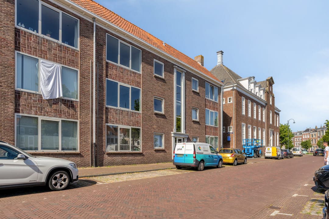 Top Floor Apartment with Balcony and Expansion Potential in Historic Middelburg Center — 23