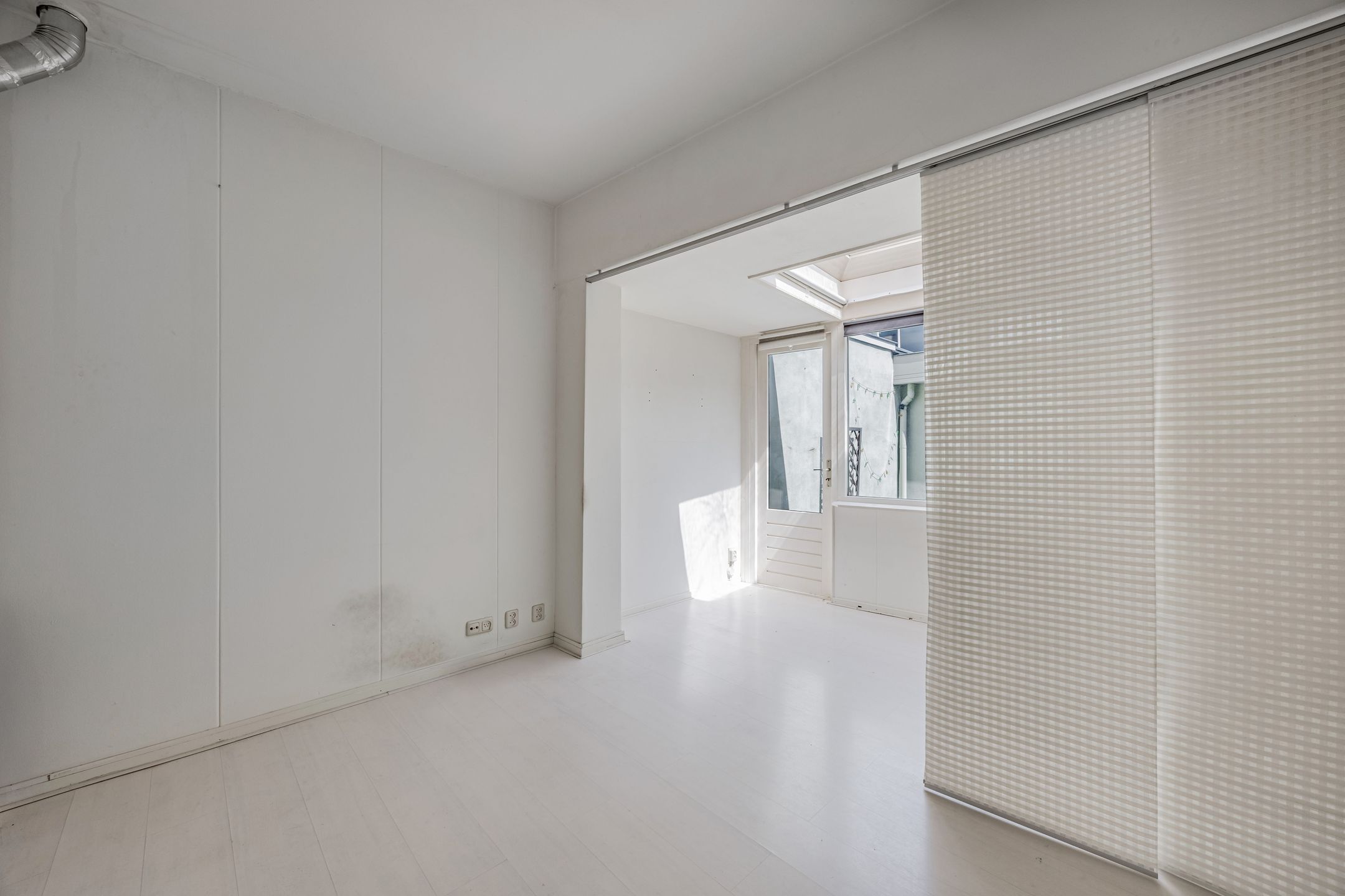 Ideal Double Occupancy Home with Two Studios in Popular Utrecht Neighborhood — 15