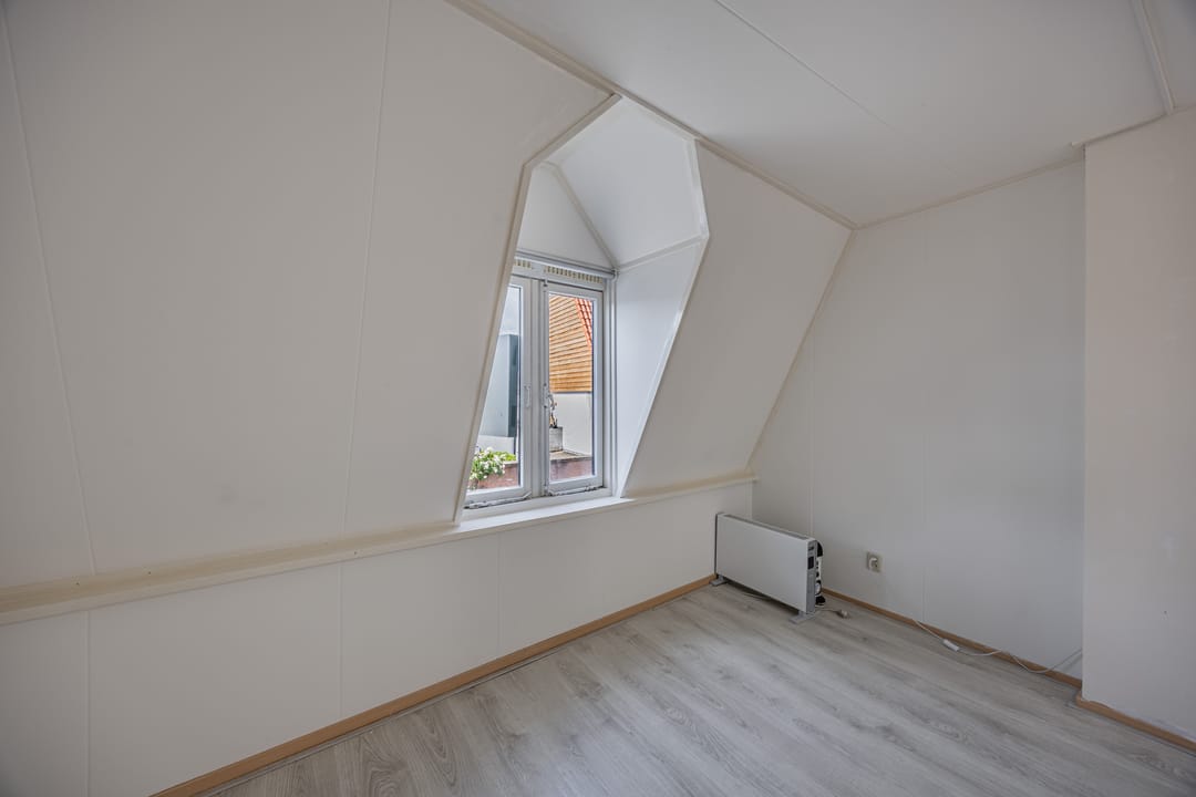 Ideal Double Occupancy Home with Two Studios in Popular Utrecht Neighborhood — 26