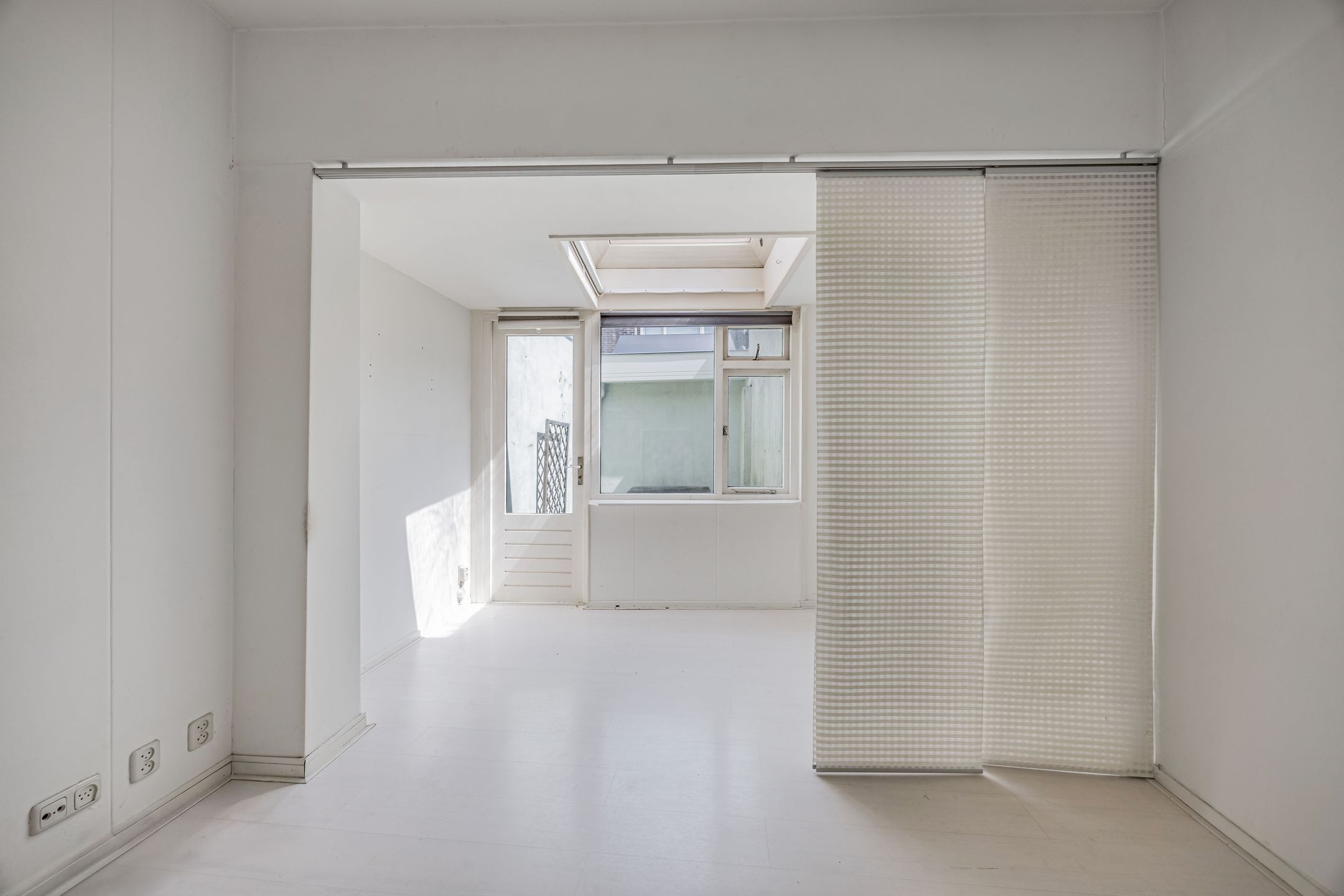 Ideal Double Occupancy Home with Two Studios in Popular Utrecht Neighborhood — 12