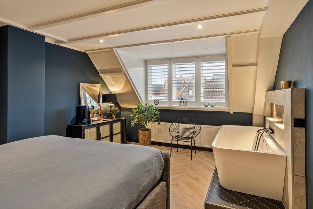Exclusive Dual Residence Opportunity in Harderwijk City Center — 23