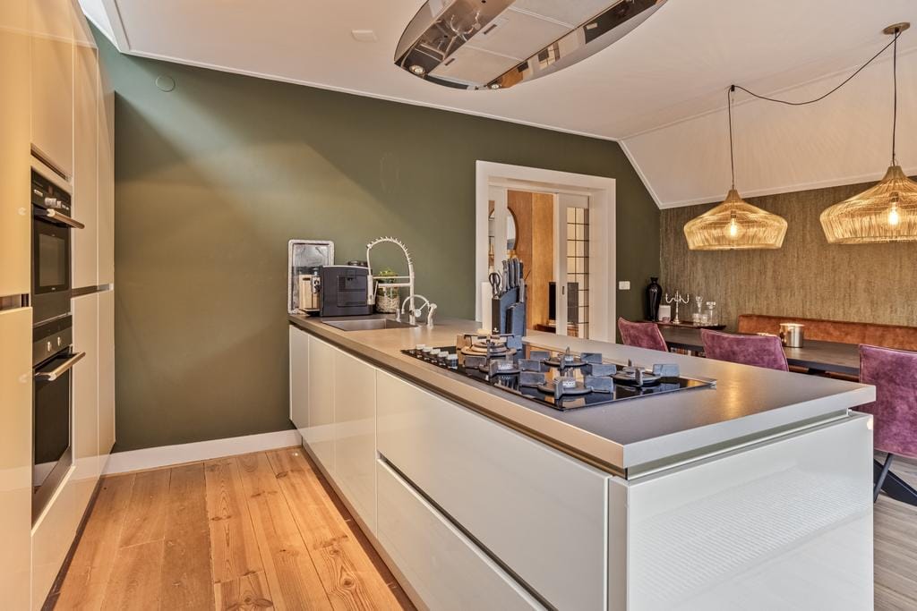 Exclusive Dual Residence Opportunity in Harderwijk City Center — 14