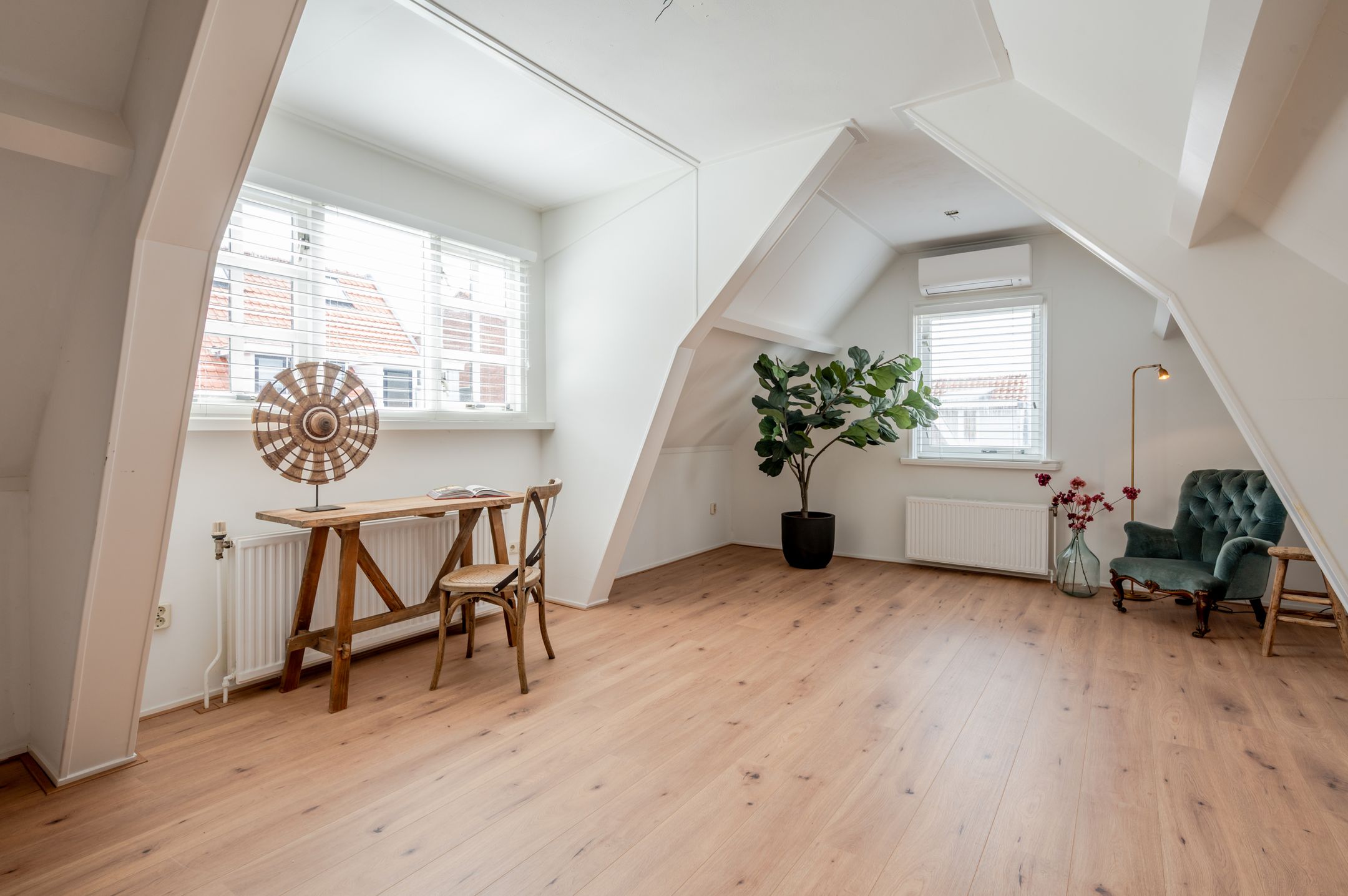 Exclusive Dual Residence Opportunity in Harderwijk City Center — 51