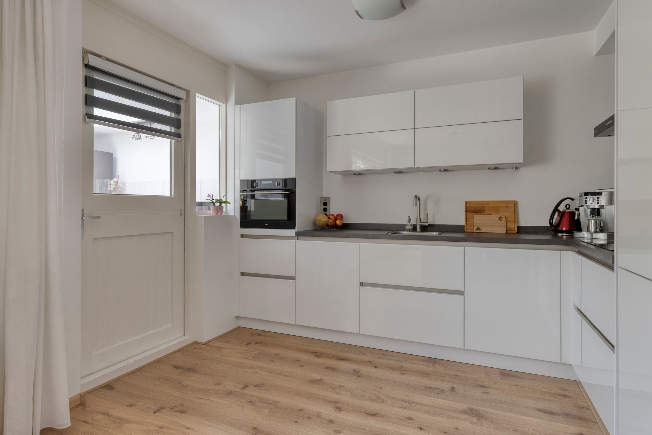 Photo 9 of Schouwstraat 43