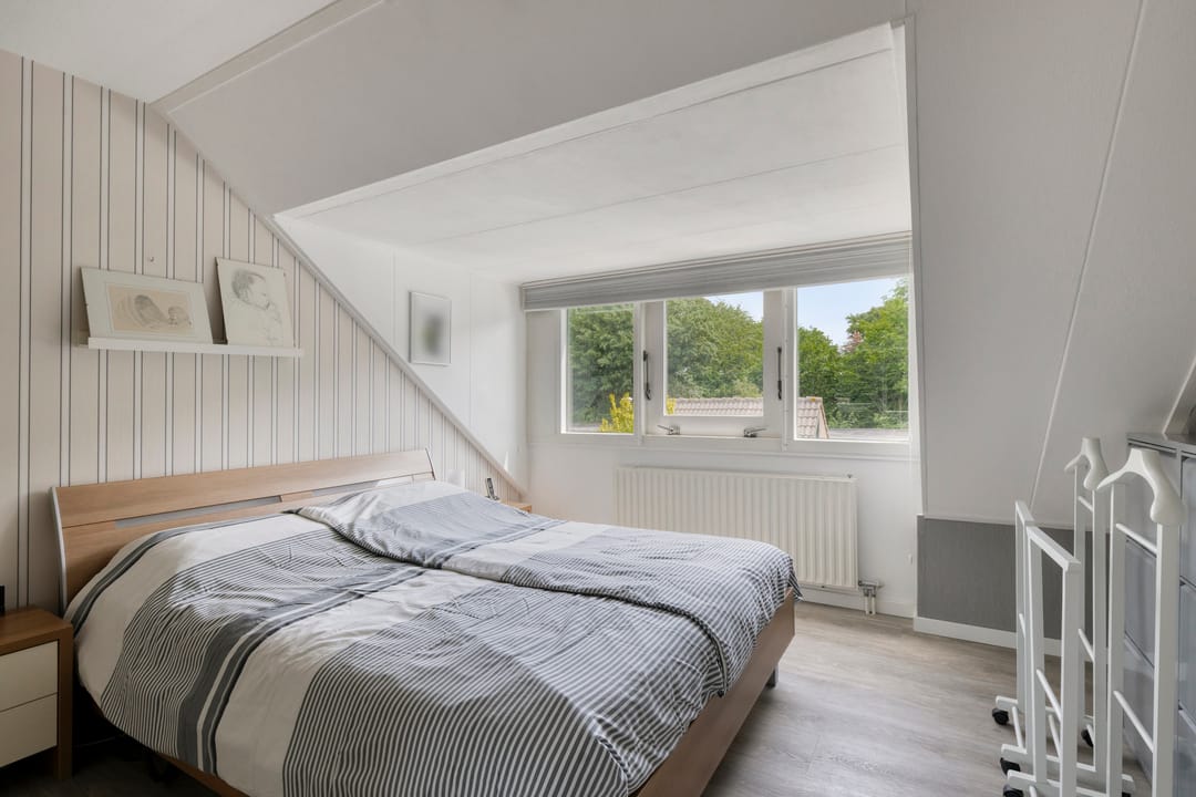 Photo 16 of Schouwstraat 43