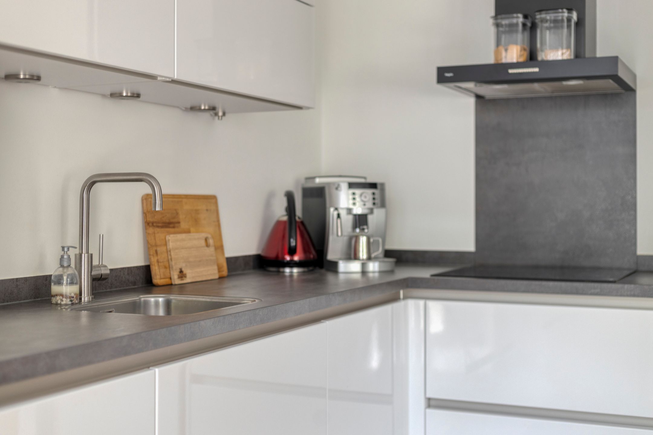 Photo 12 of Schouwstraat 43
