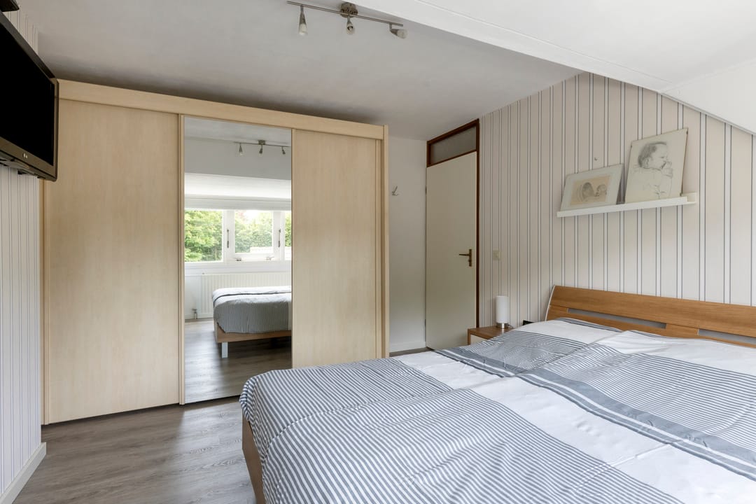 Photo 17 of Schouwstraat 43