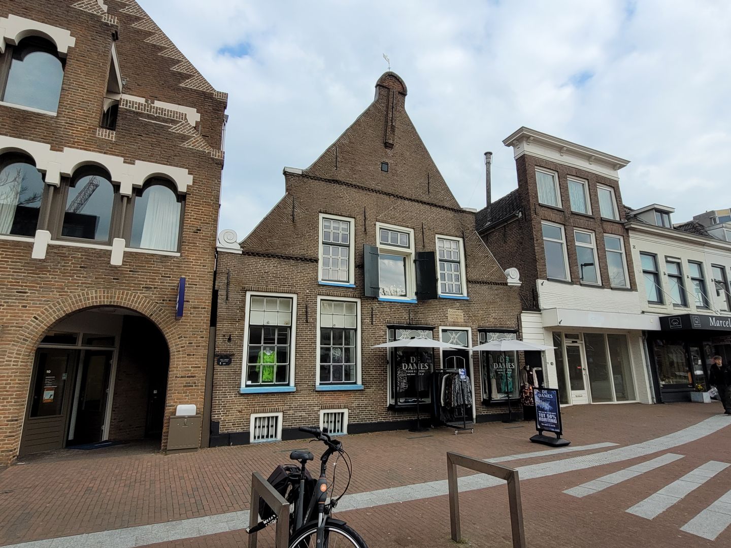 Bekijk foto 2 van Schutstraat 8
