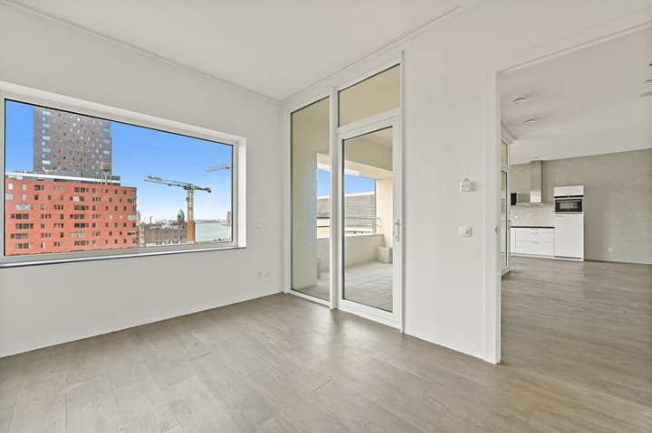 Appartement te koop: Van der Hoevenplein 35, Rotterdam