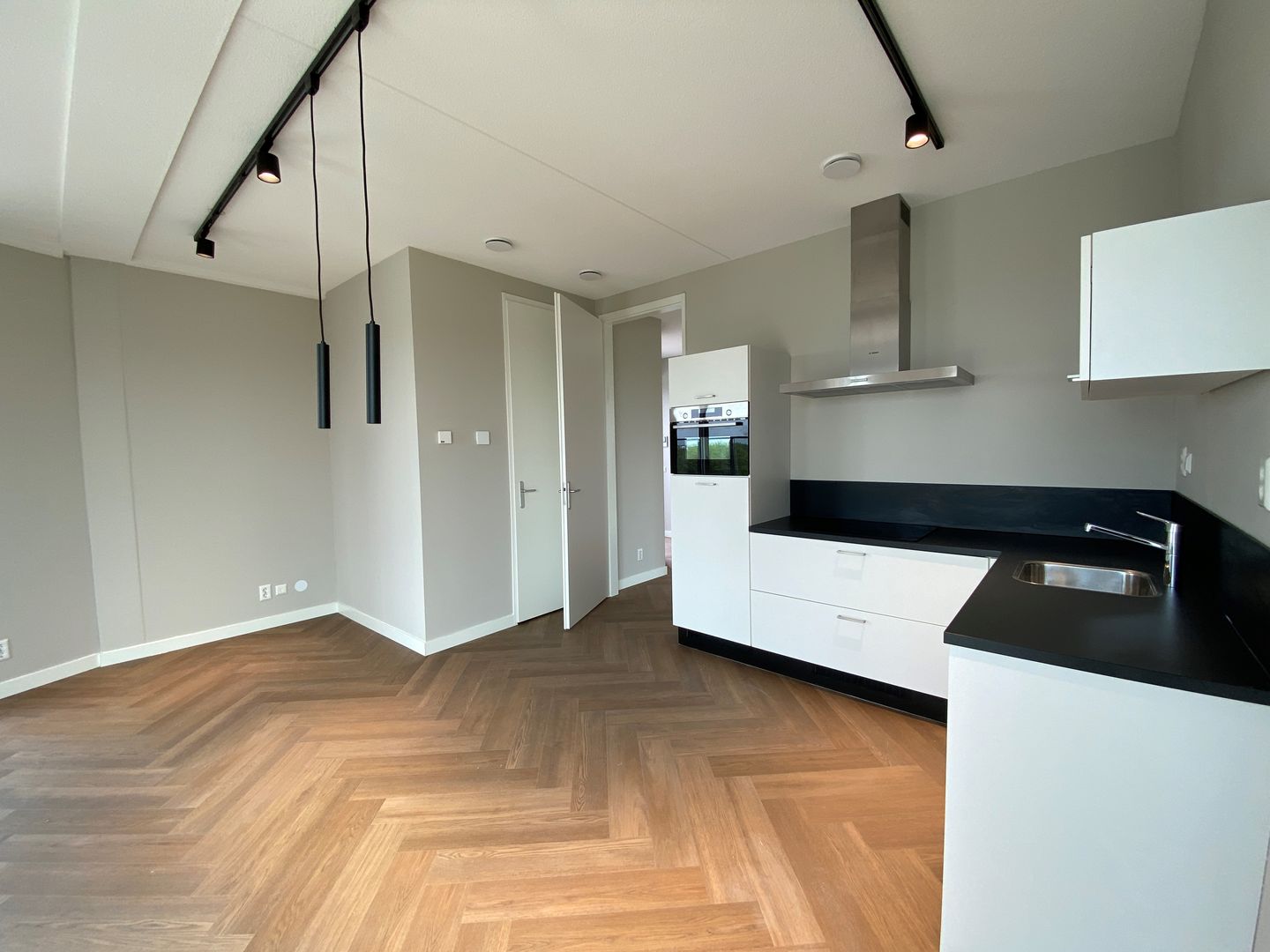 Foto 4 van Hadidkade 226