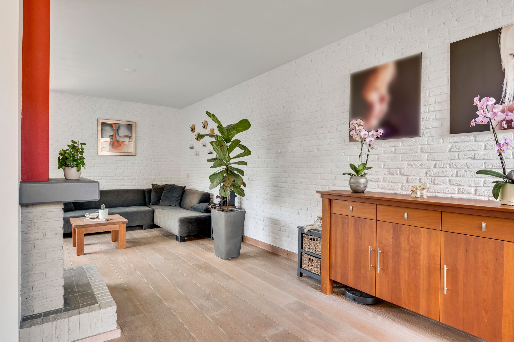 Detached Family Home with Garage and Solar Panels in Heel — 15