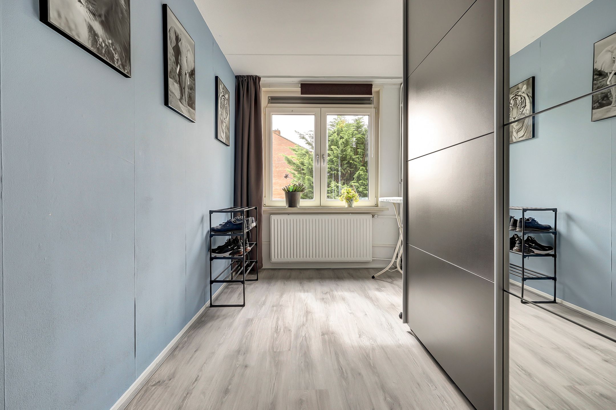 Spacious Family Home with Sunny Southeast Garden and Recent Upgrades in Quiet Location — 24