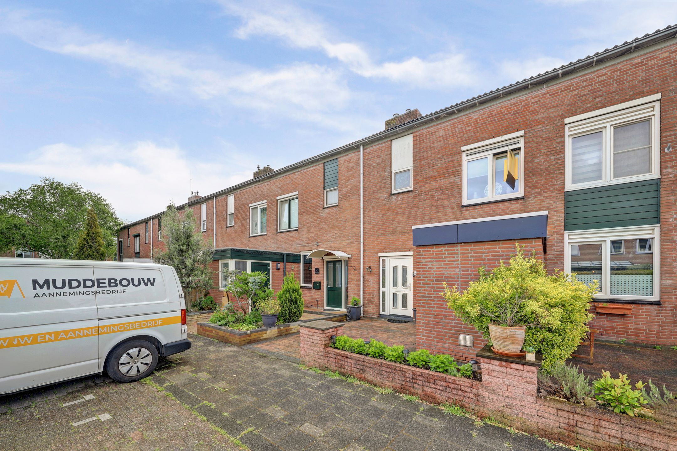 Spacious Family Home with Sunny Southeast Garden and Recent Upgrades in Quiet Location — 30