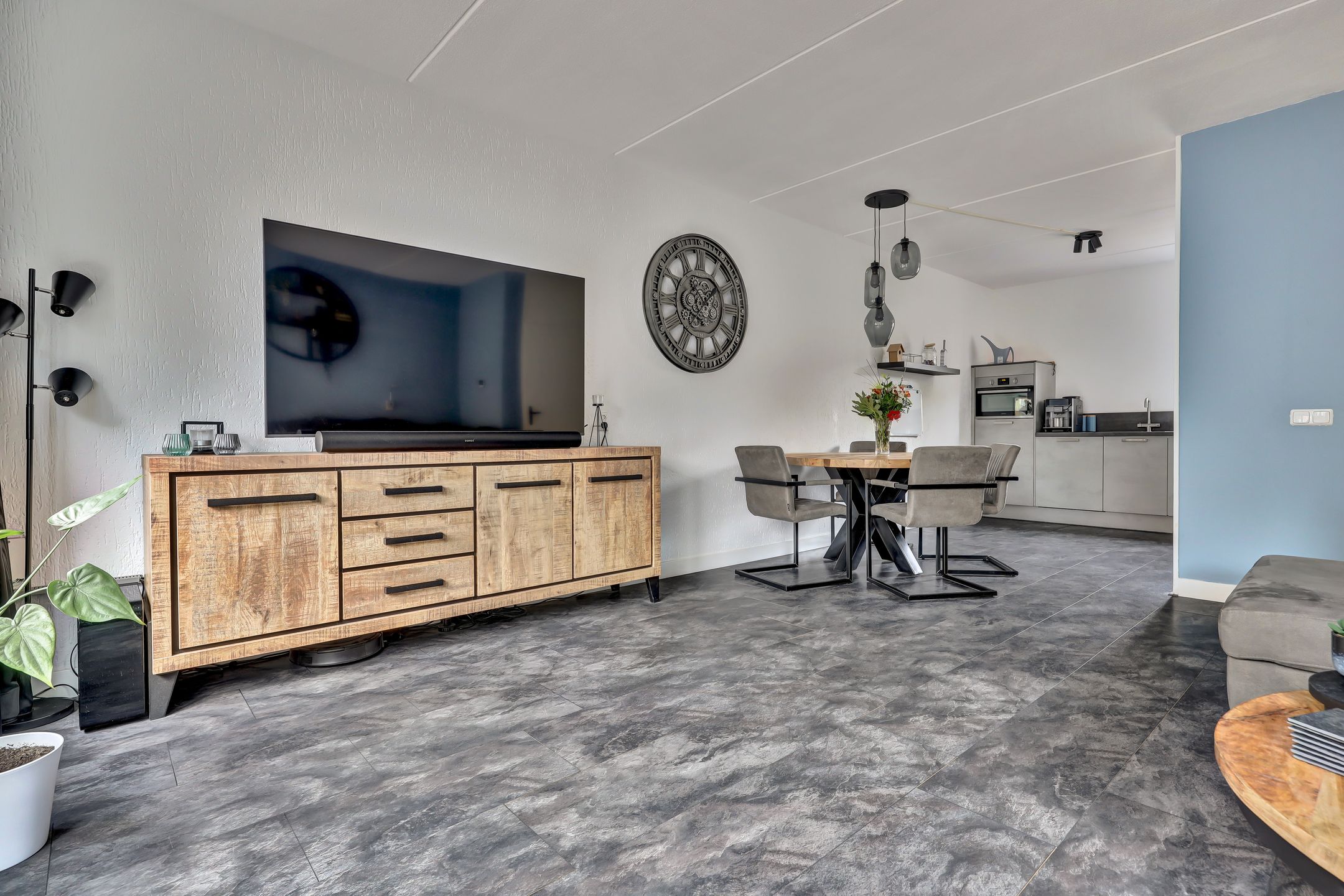 Spacious Family Home with Sunny Southeast Garden and Recent Upgrades in Quiet Location — 9