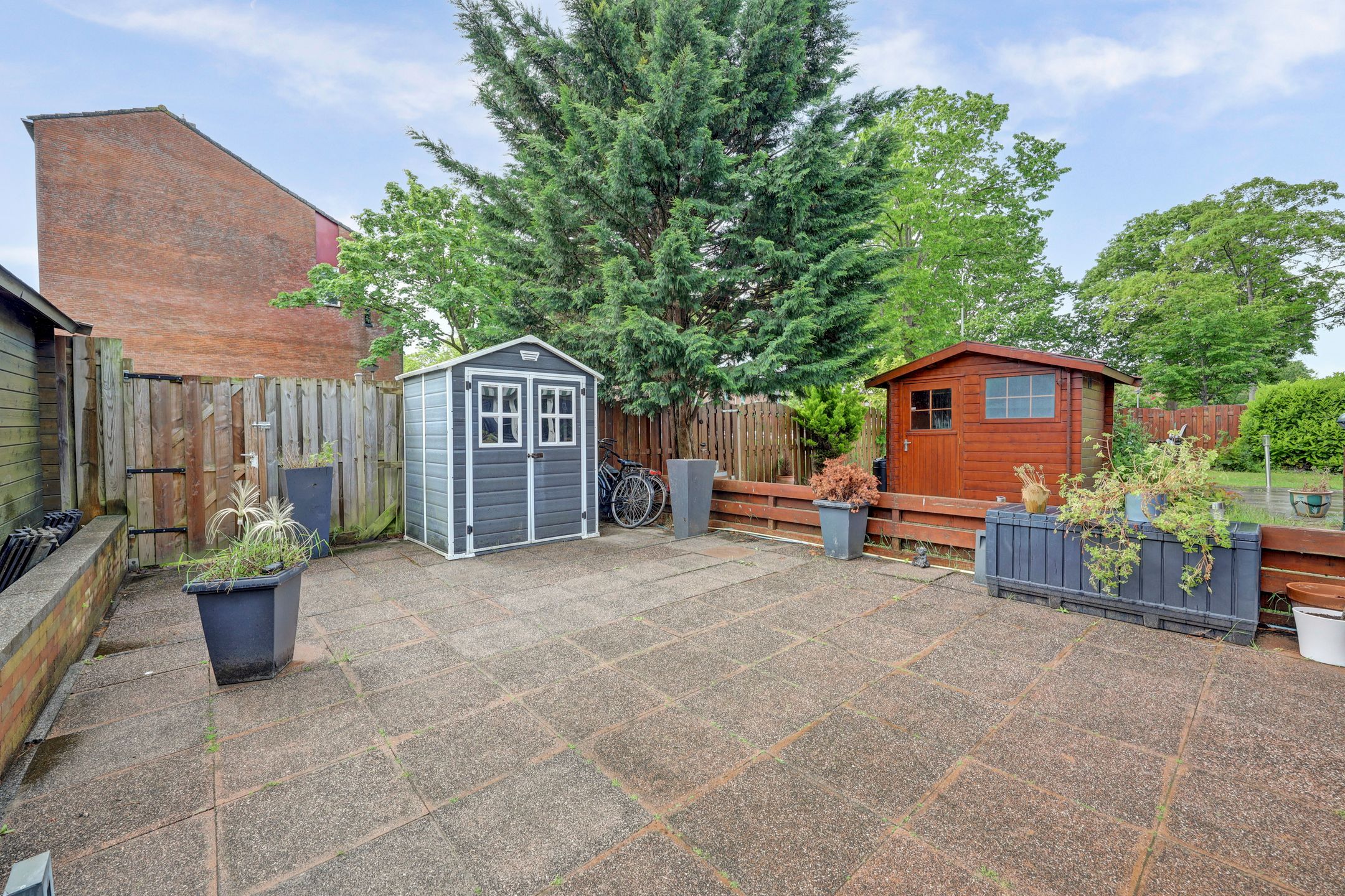 Spacious Family Home with Sunny Southeast Garden and Recent Upgrades in Quiet Location — 15