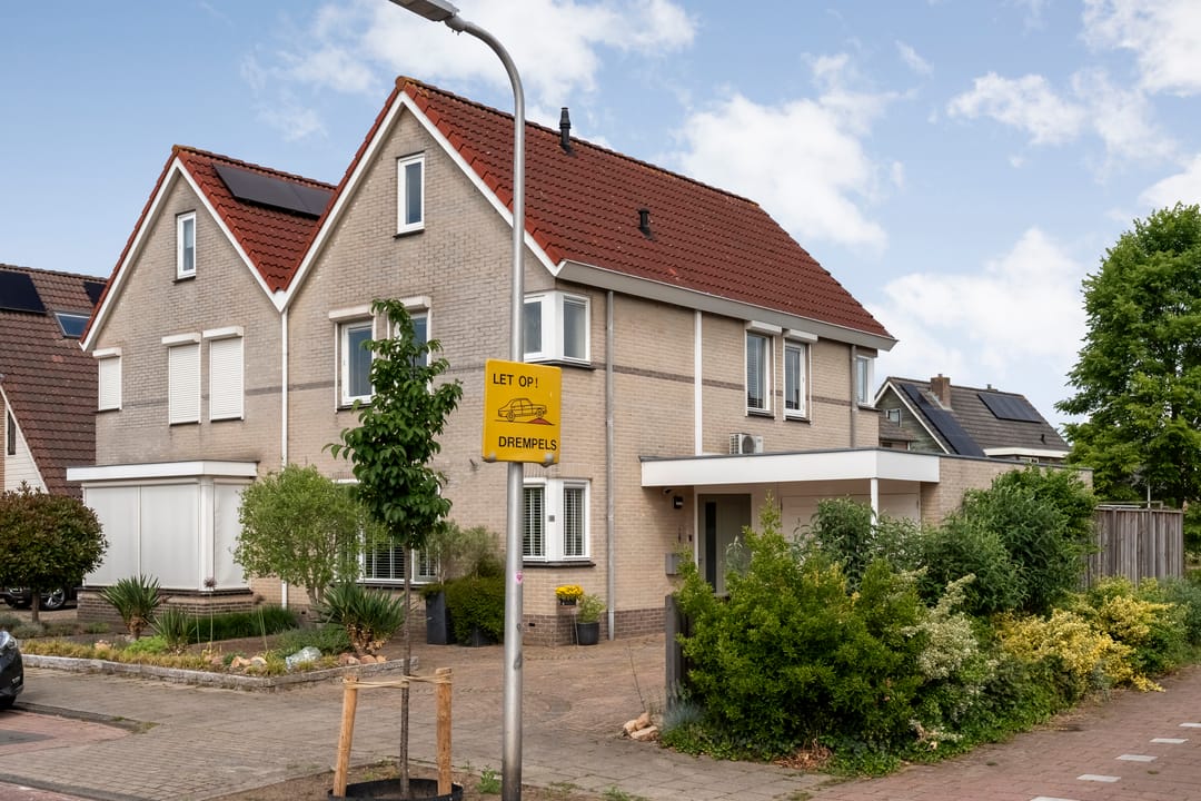 Photo 2 of Koelmansstraat 28