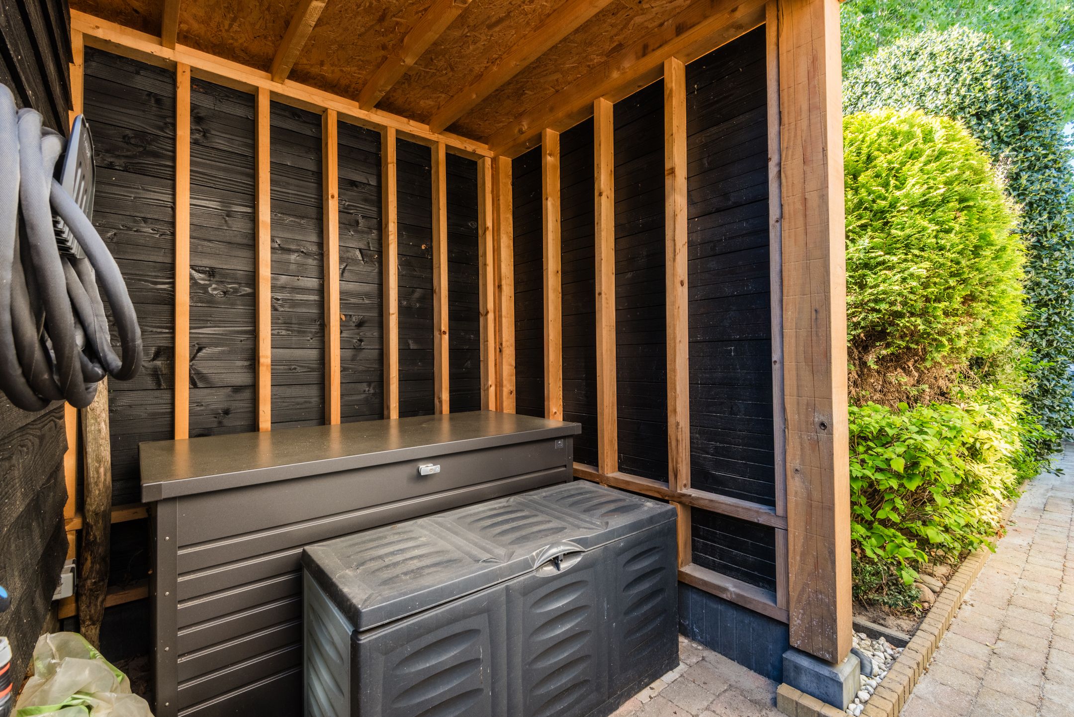 Spacious Detached Home with Private Practice Suite and Solar Power — 57
