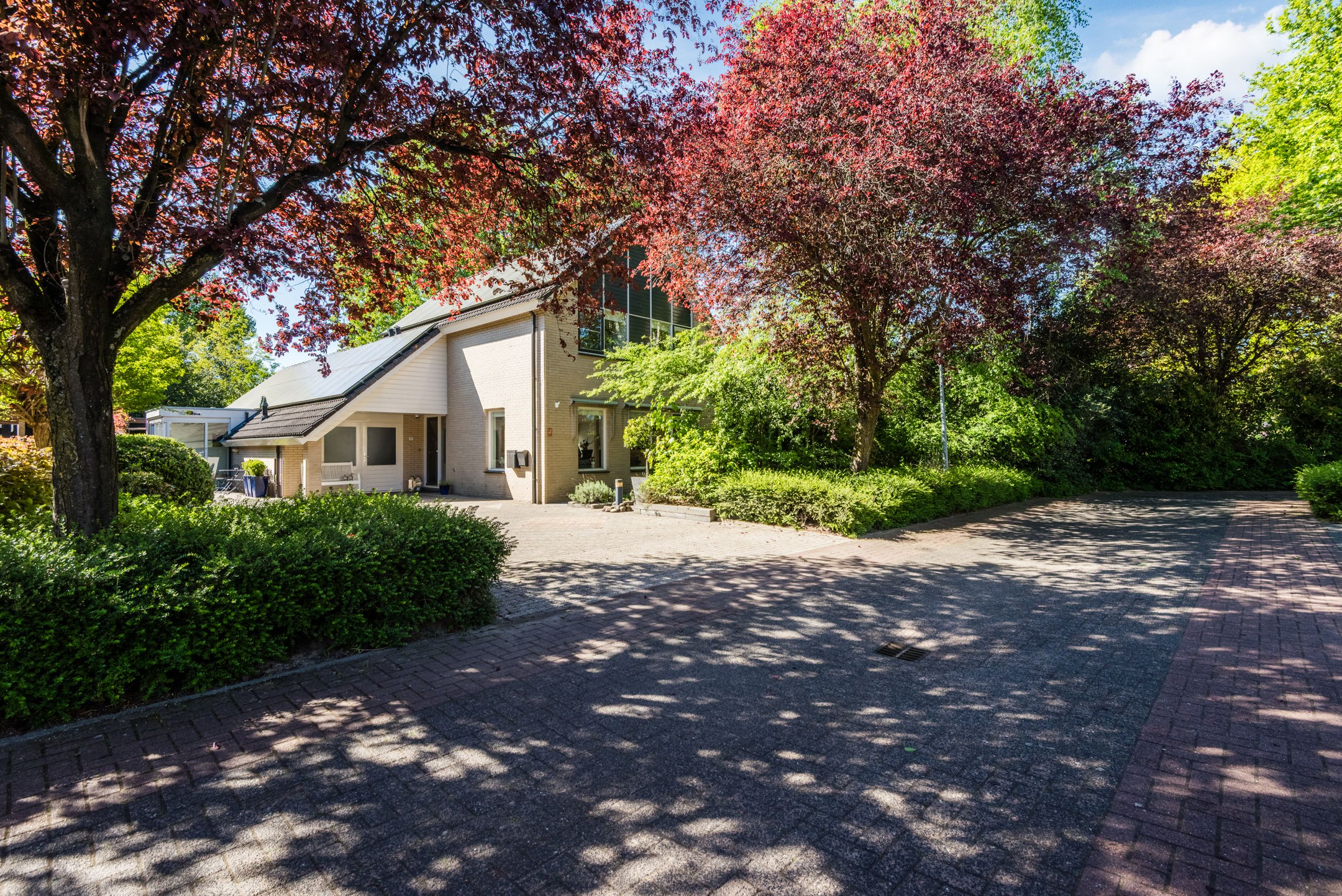 Spacious Detached Home with Private Practice Suite and Solar Power — 78