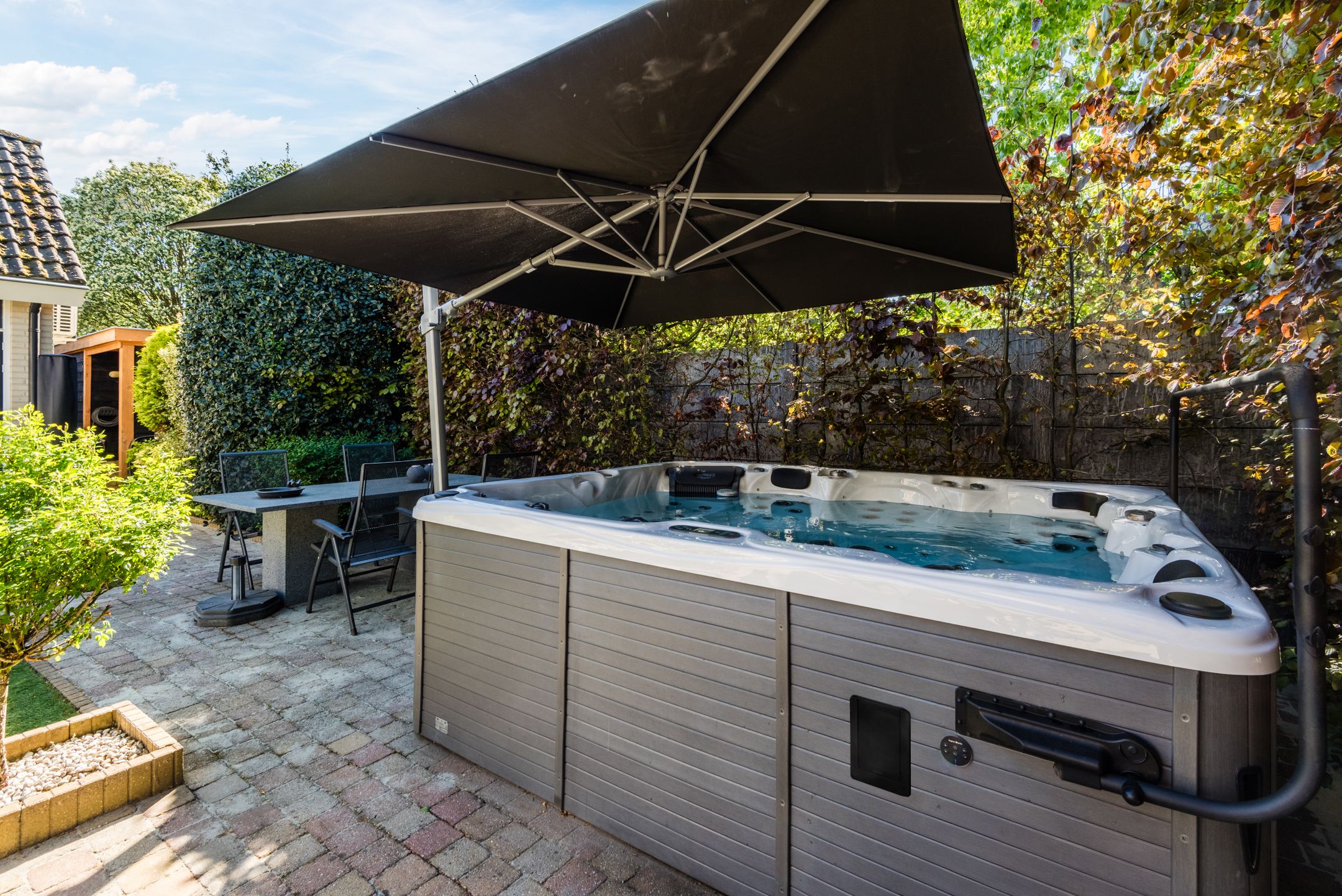 Spacious Detached Home with Private Practice Suite and Solar Power — 51