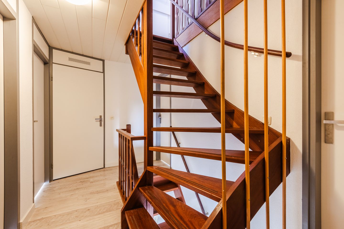Spacious Detached Home with Private Practice Suite and Solar Power — 40