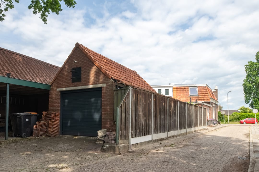 Photo 26 of Markeloseweg 31