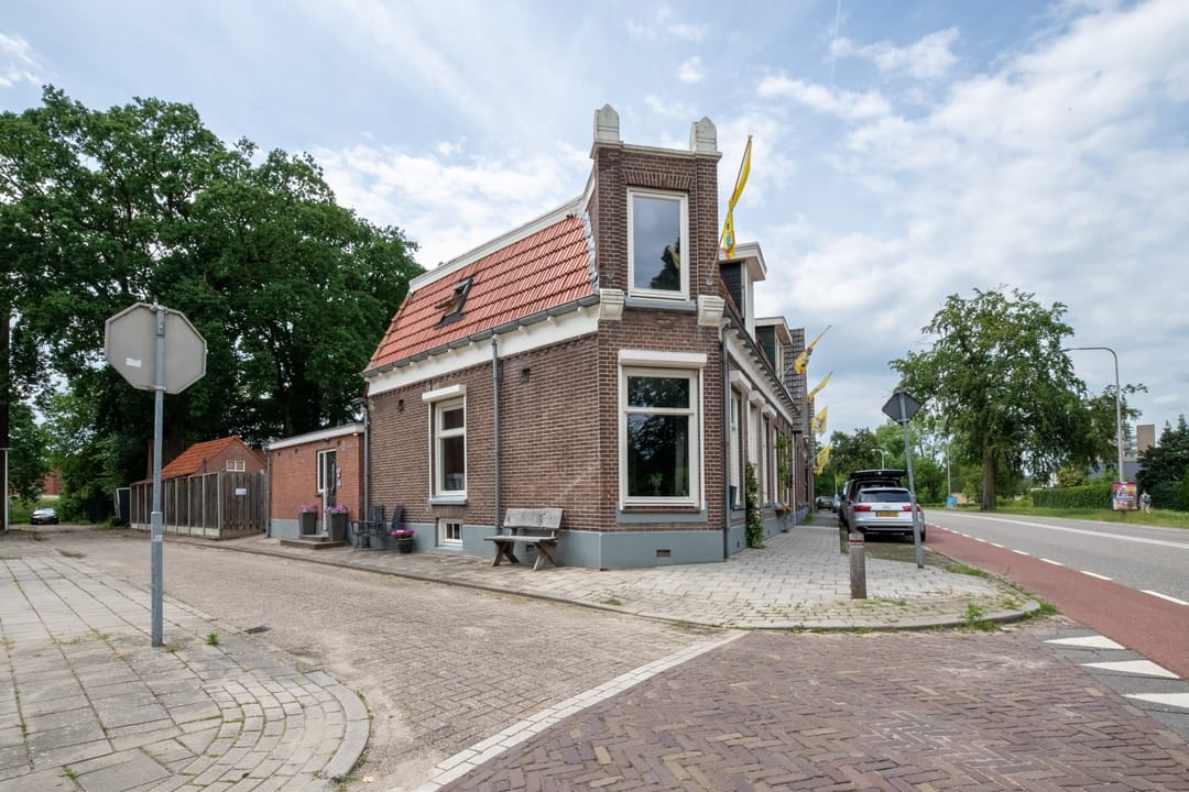 Photo 1 of Markeloseweg 31