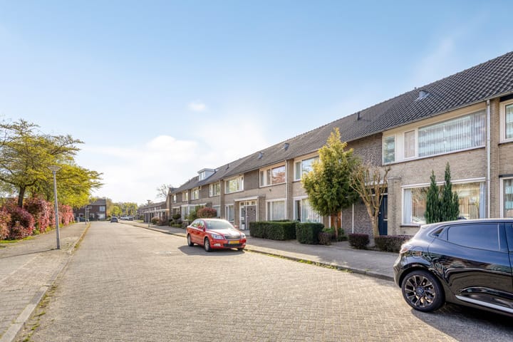 Foto 4 van Zuiderzeelaan 36