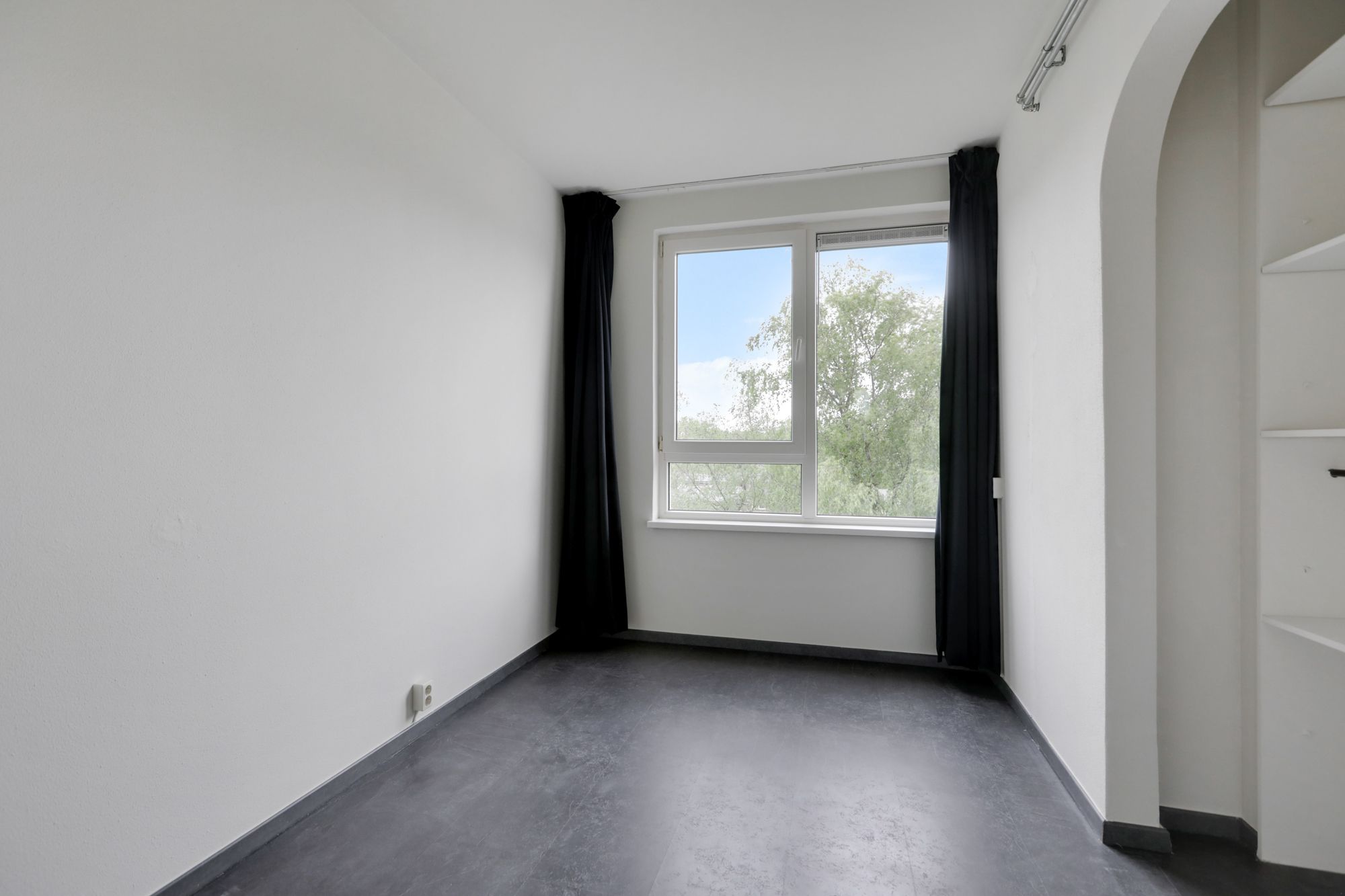 Foto 12 van Lange Wal 32-4