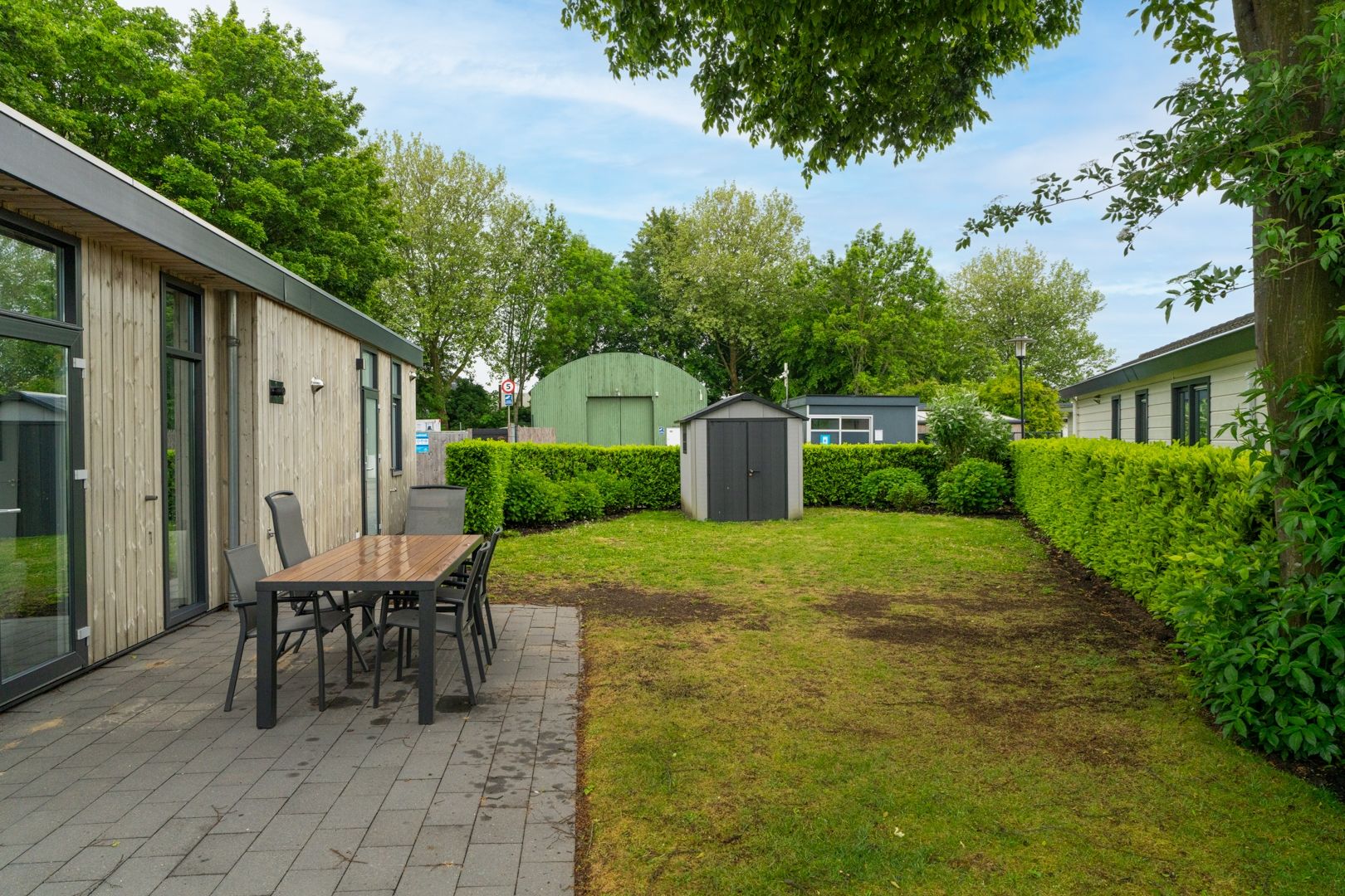 2-bedroom freehold villa in Aalst — photo 5 of 5
