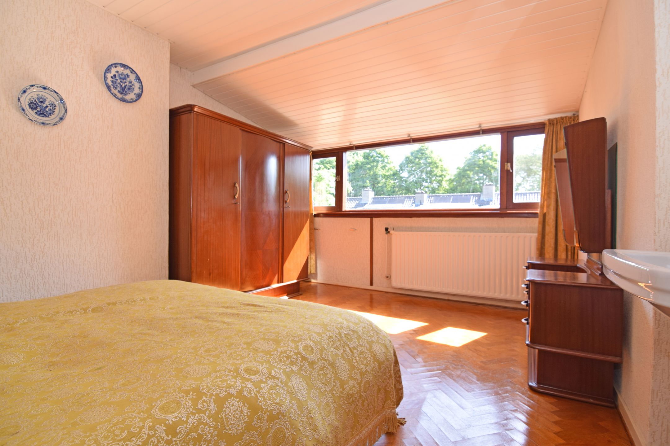 Spacious 5-Bedroom Family Home in Utrecht's Tuindorp Oost — 24