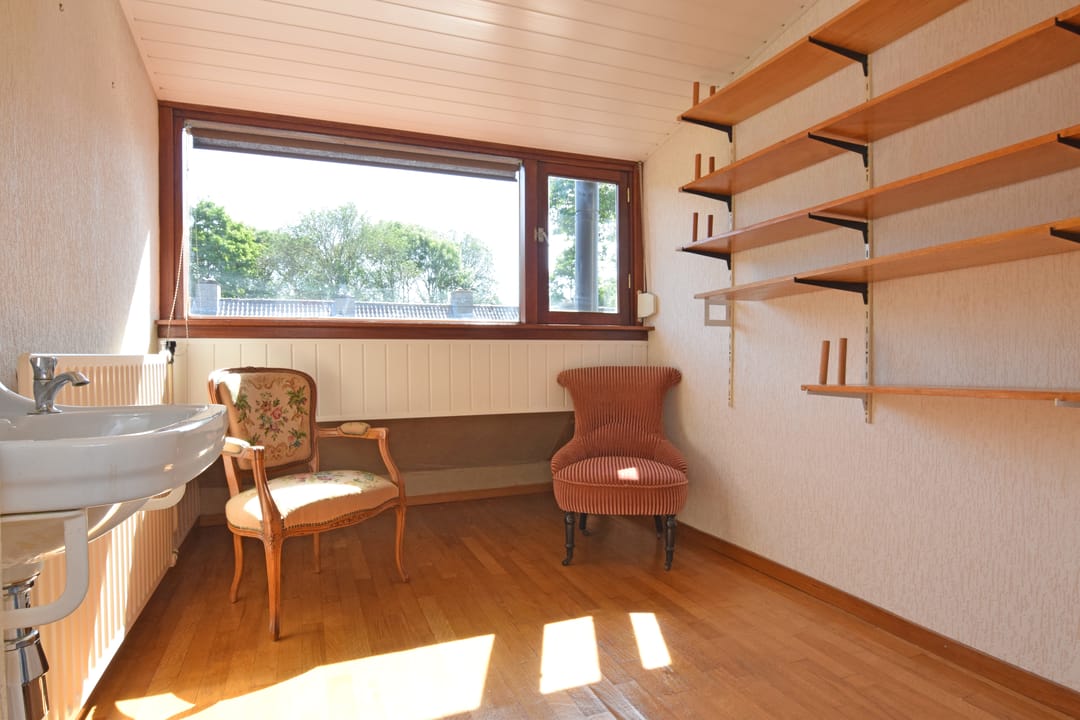 Spacious 5-Bedroom Family Home in Utrecht's Tuindorp Oost — 26