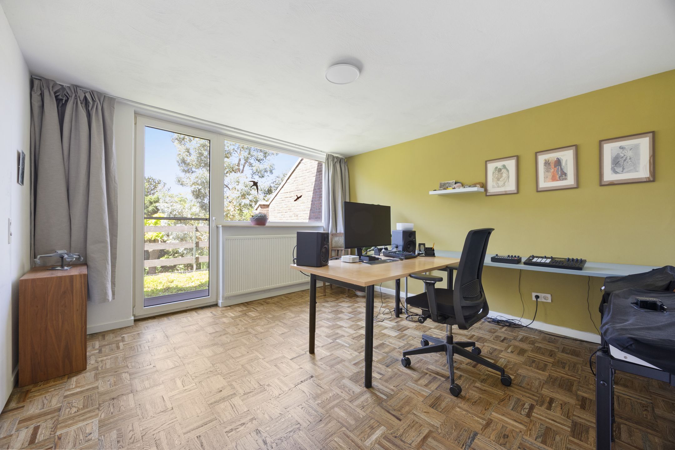 Photo 21 of Bredestraat 140