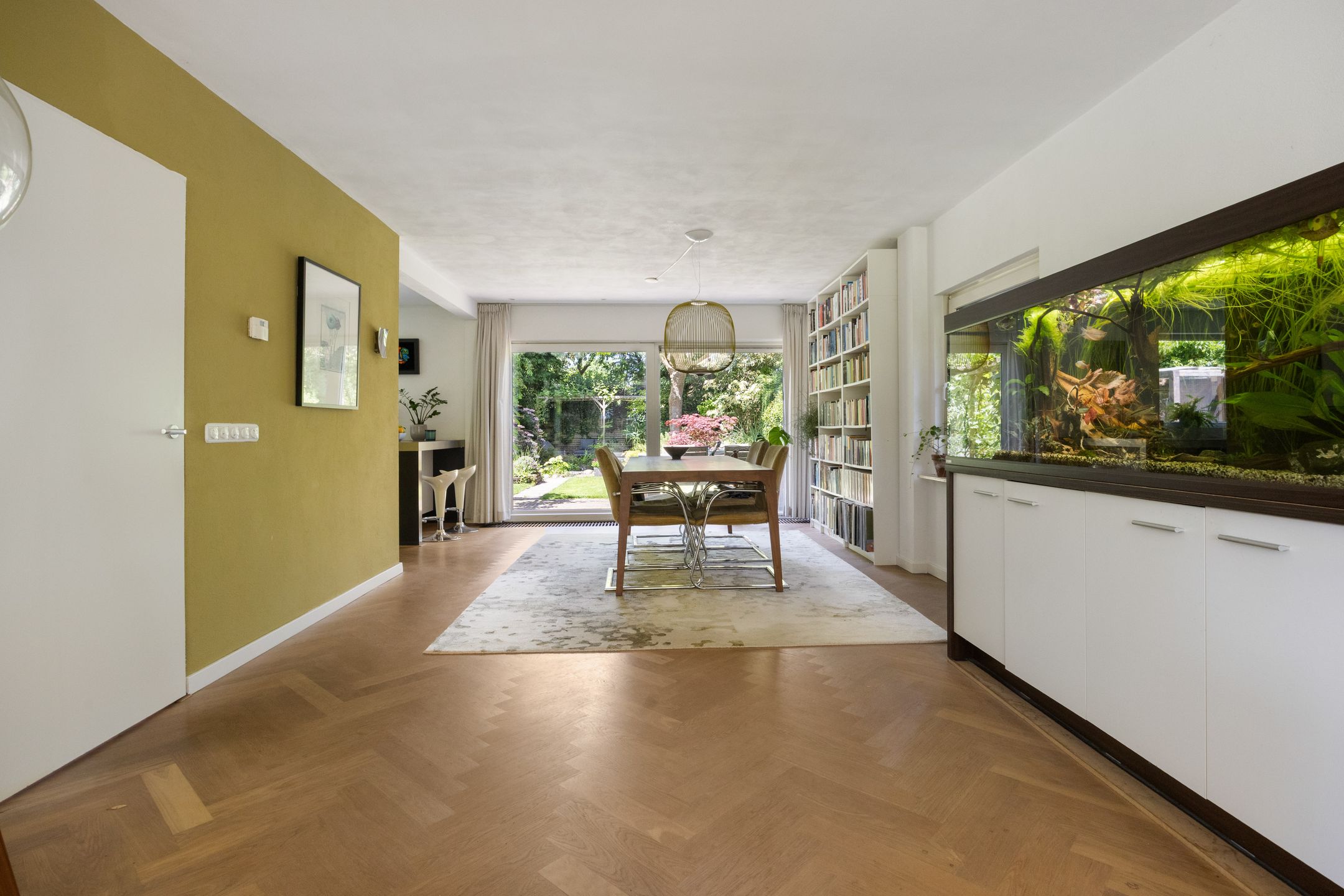 Photo 9 of Bredestraat 140